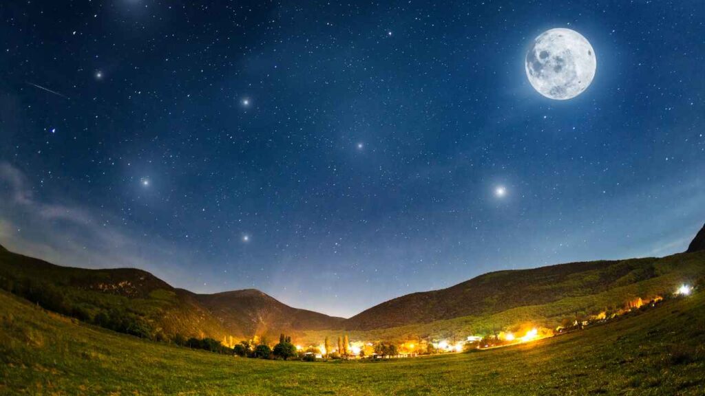 ¿Por qué sale la luna llena